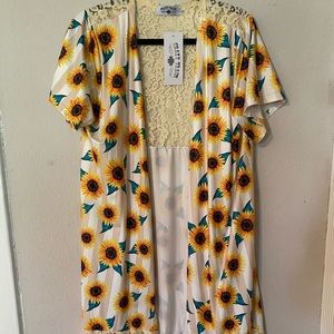 Crazy Train Sunflower Kimono